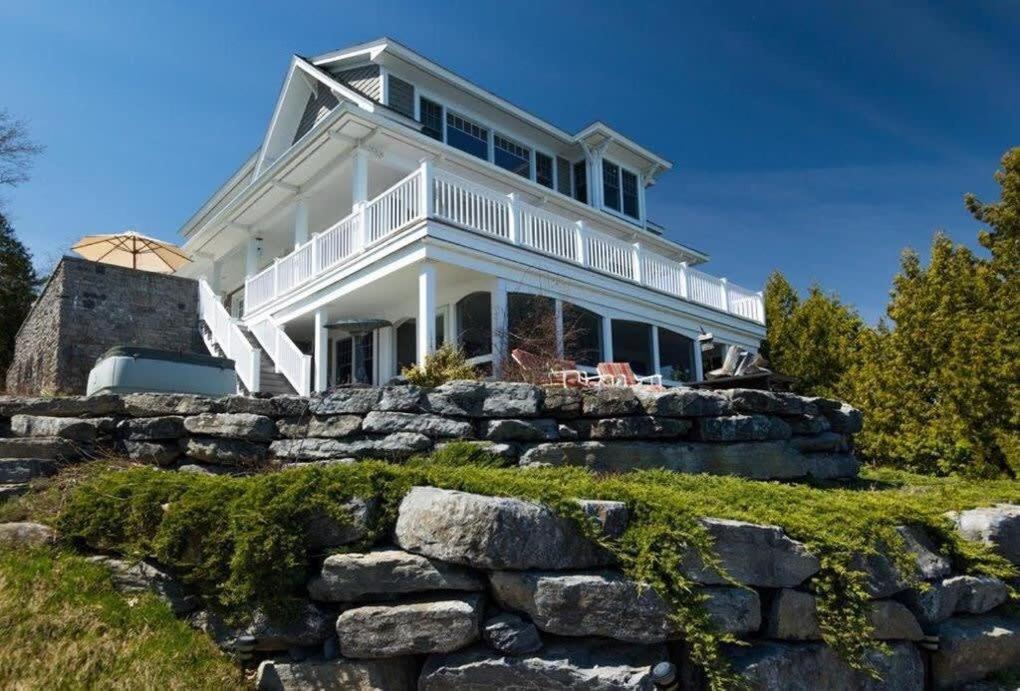 Loza House Adirondack Skydeck Unit Lake Front Plattsburgh Εξωτερικό φωτογραφία